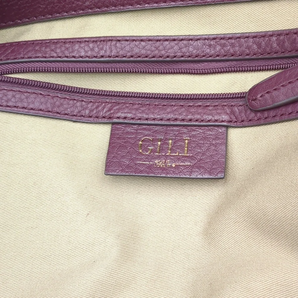 G.I.L.I. Burgundy Leather Hobo Bag
